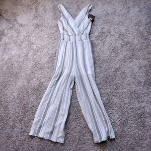 I.N. San Francisco Blue White And Grey Striped Sleeveless Jumpsuit Romper Sz S